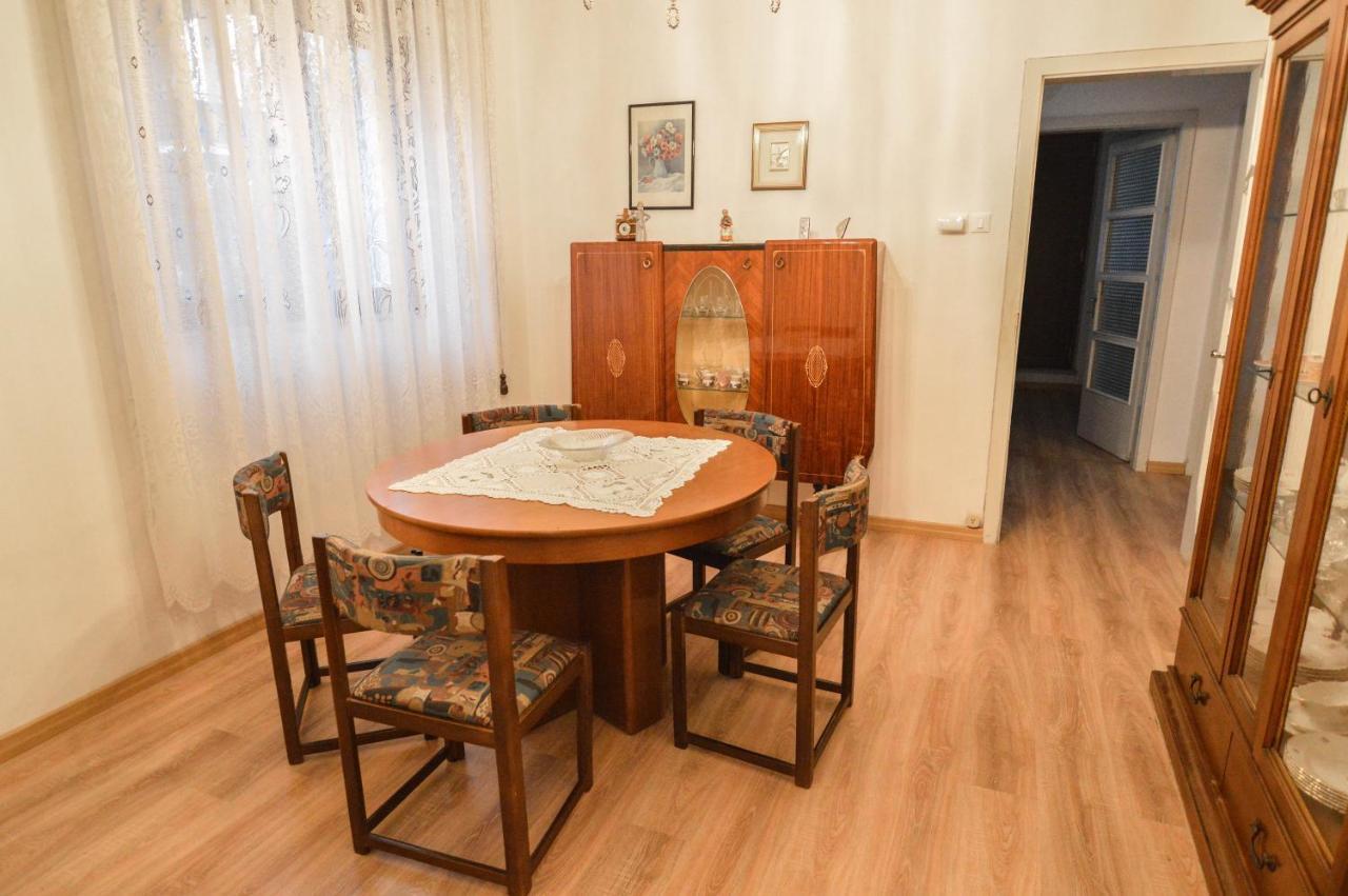 Casa Vacanze Nonno Asterio Monfalcone Buitenkant foto